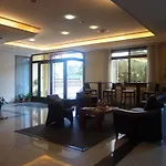 Hotel Avion