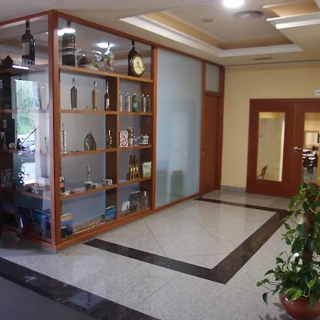 Avión By Bossh! 2* Vigo