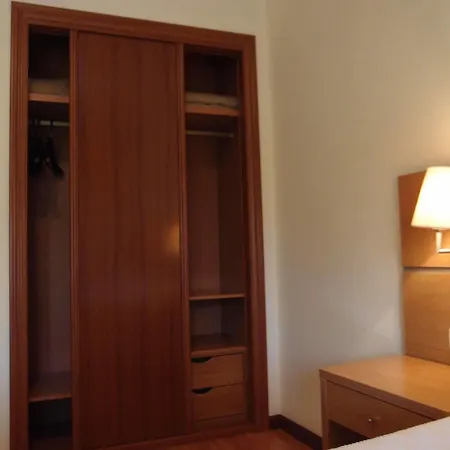 Hotel Avion 2*